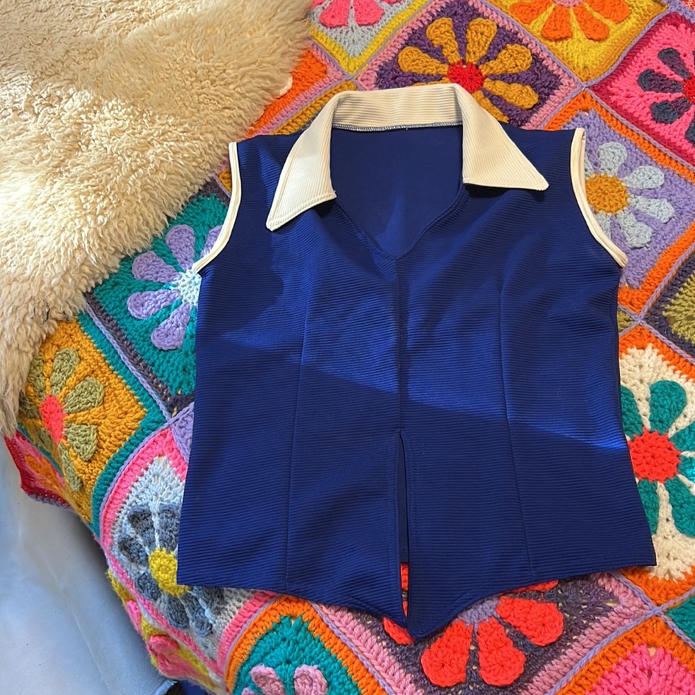 True Vintage 60s/70s White and Blue set - Picture 2 of 7